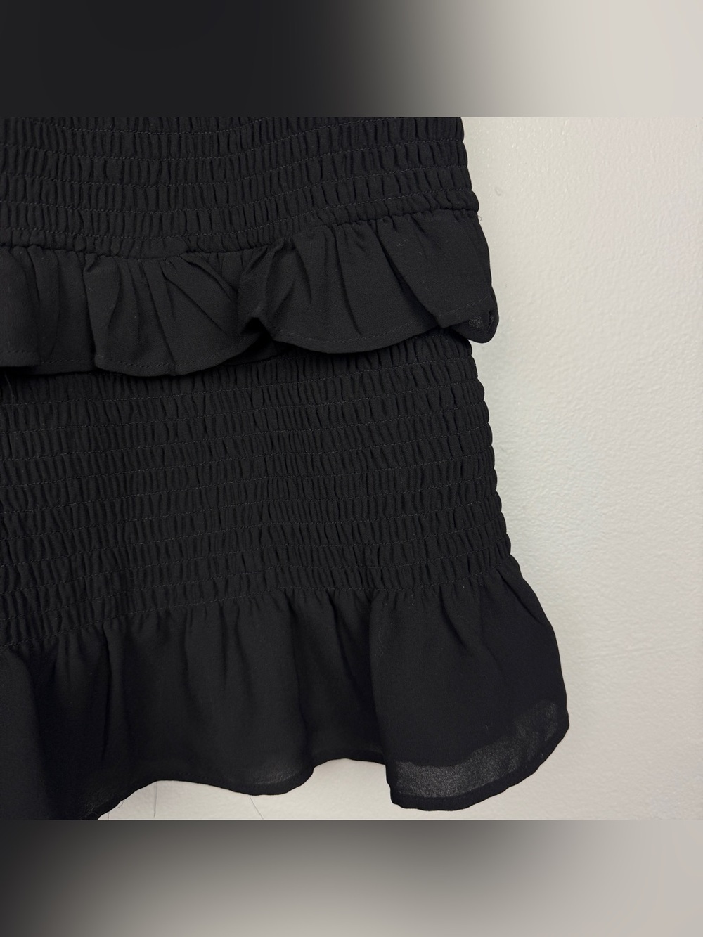 Abercrombie & Fitch Smocked Ruffle Tiered Midi Dress - Picture 4 of 6